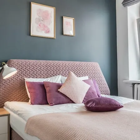 Greystone & Apartment