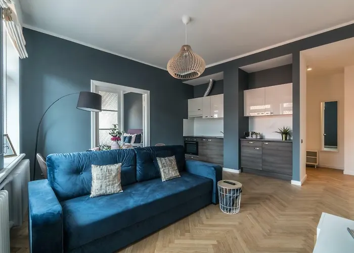 Apartment Greystone & *