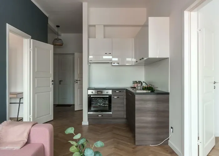 Greystone & Apartment *