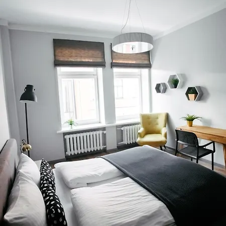 Apartment Greystone &