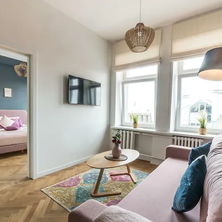 Greystone & Apartman